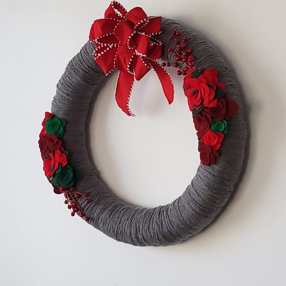 Handmade Farmhouse Holiday Wreath - Picture 4 of 6